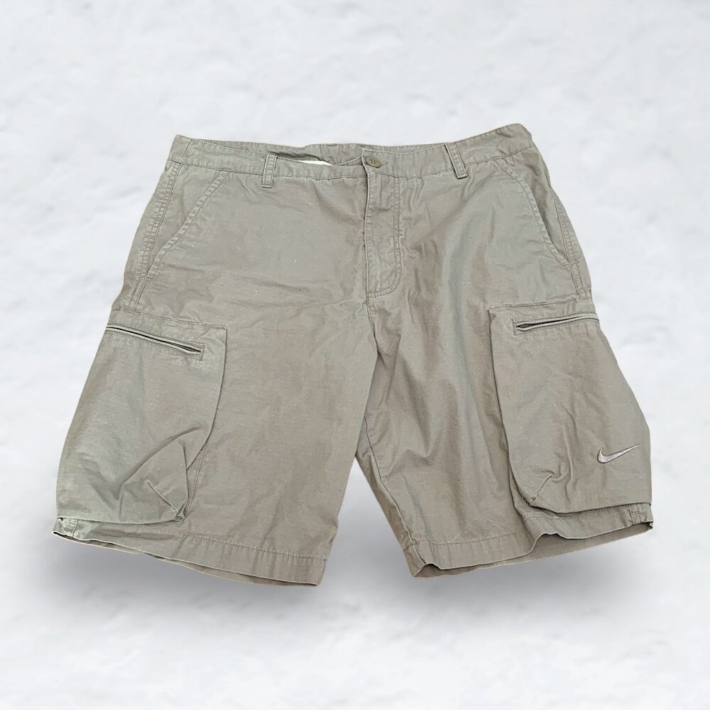 Nike Retro Beige Cargo Short